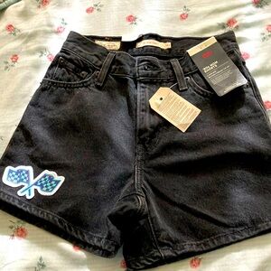 Levi’s shorts